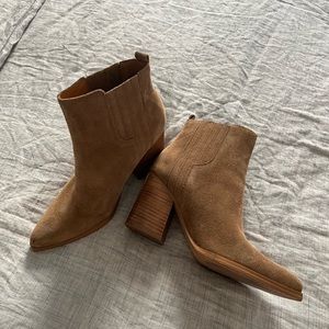 Marc Fisher LTD Oshay Pointed Toe Bootie, Sz 8M